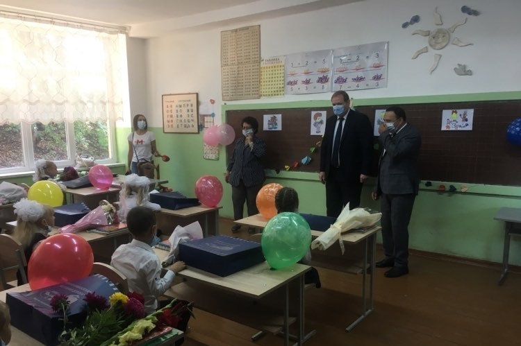Նոր ուսումնական տարին մեկնարկեց երկաթուղայիններից ստացած նվերներով