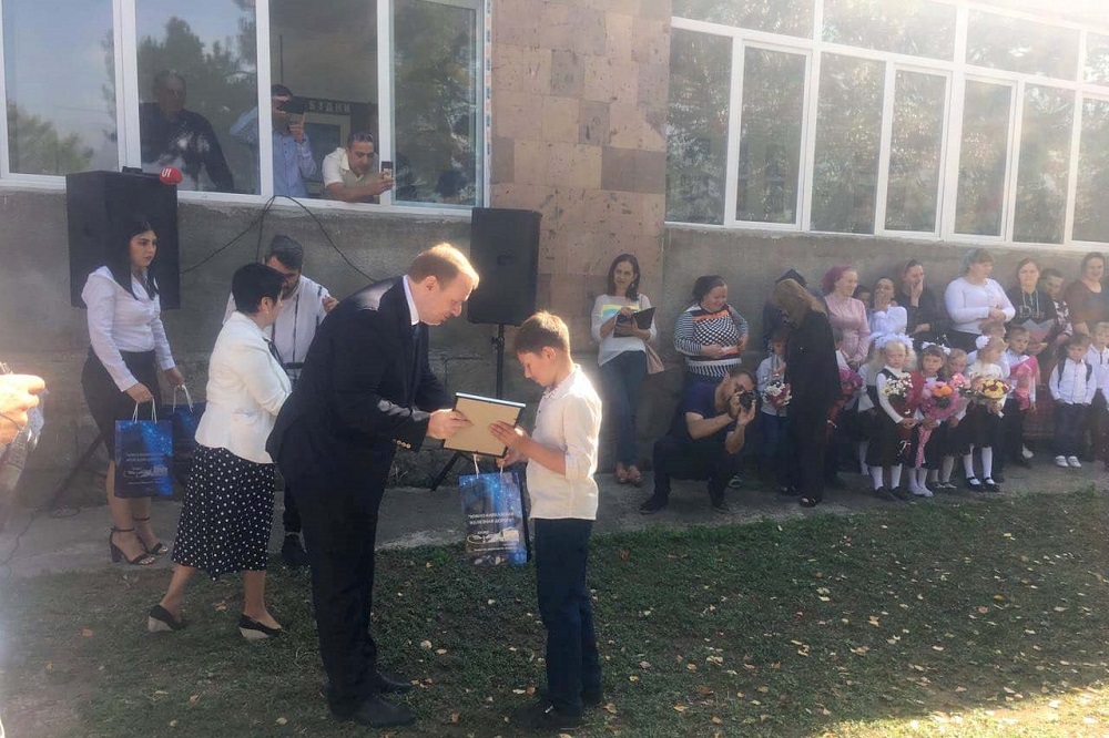 Նոր ուսումնական տարին մեկնարկեց երկաթուղայիններից ստացած նվերներից