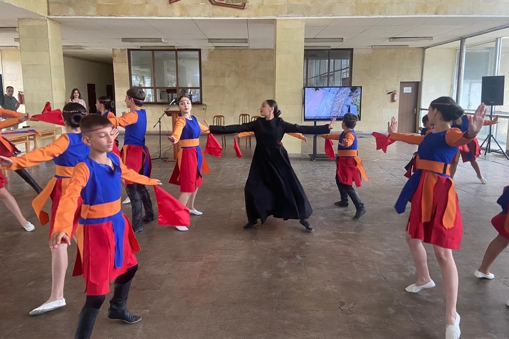 «Հարավկովկասյան երկաթուղի» ընկերությունում նշել են Երկաթուղայինի օրը