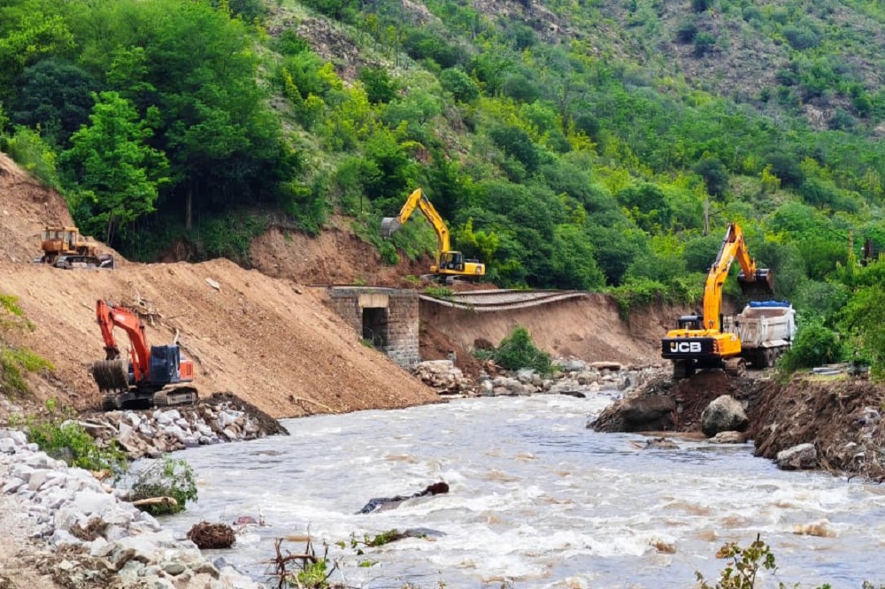 Հայաստանի, Ռուսաստանի և Վրաստանի մասնագետներն աշխատում են ավերված երկաթուղային ենթակառուցվածքի վերականգնման ուղղությամբ